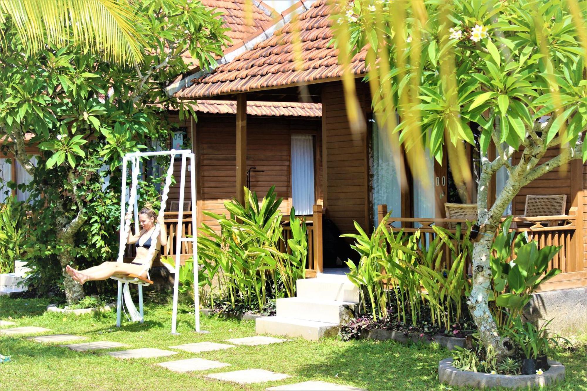 Green Village Jungle Resort Batununggul Exterior photo