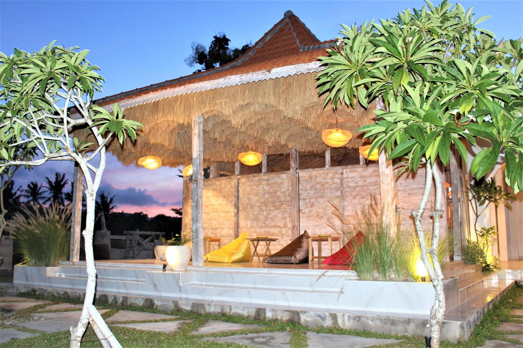 Green Village Jungle Resort Batununggul Exterior photo