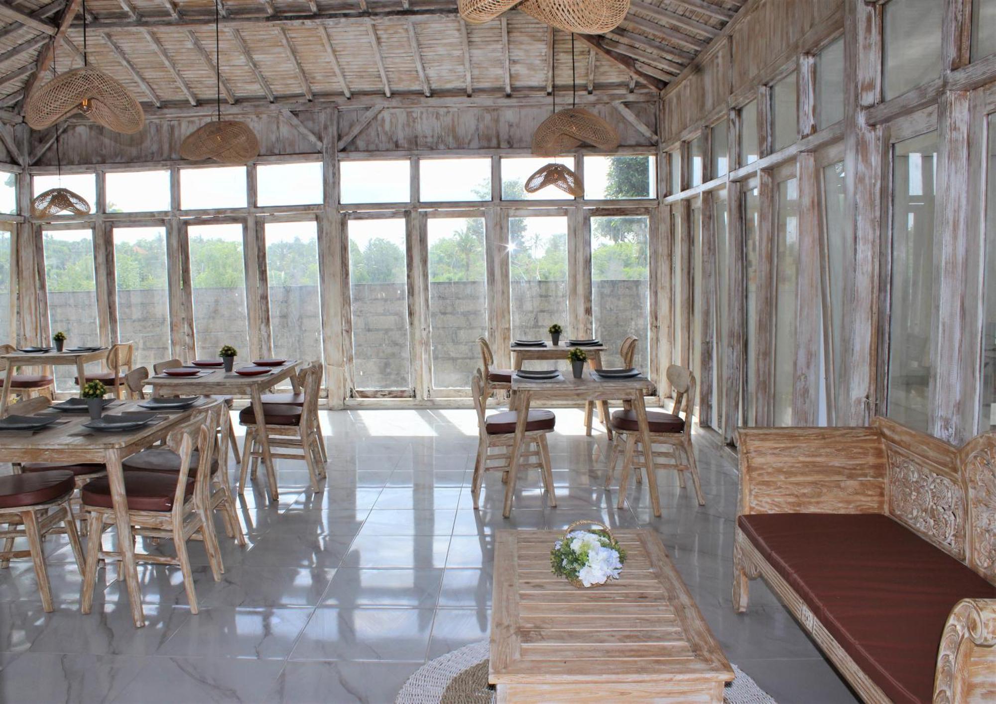 Green Village Jungle Resort Batununggul Exterior photo